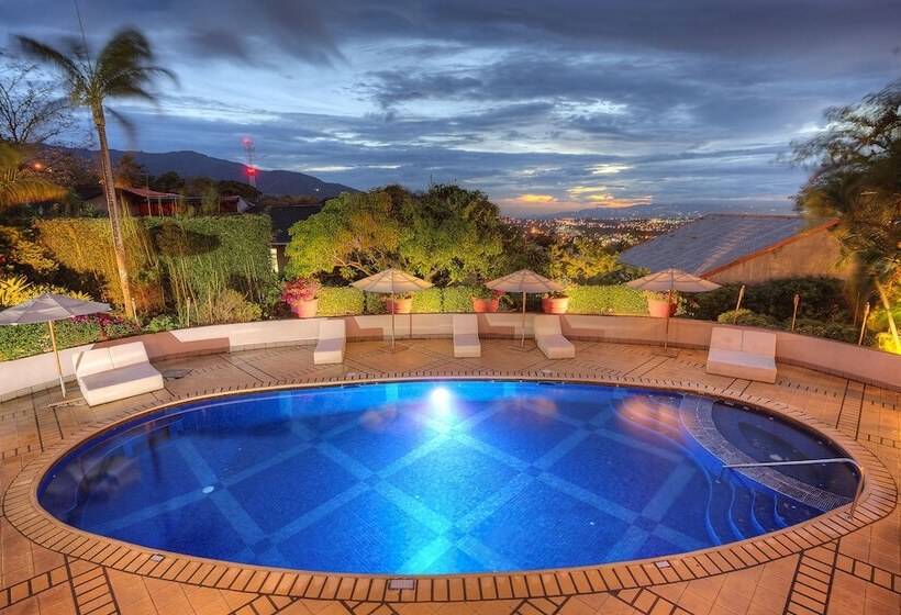 فندق Alta Las Palomas