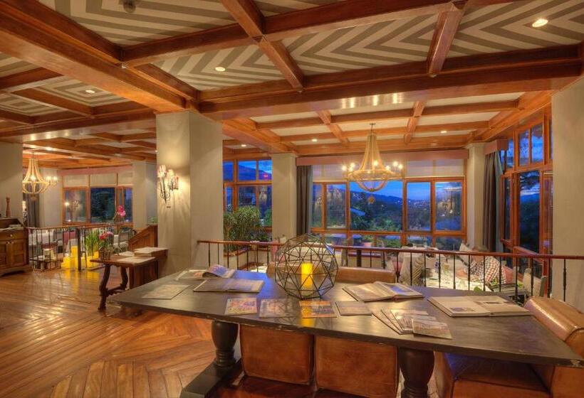 فندق Alta Las Palomas