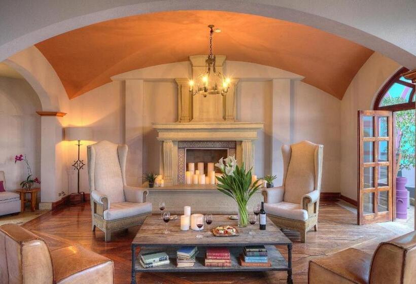 فندق Alta Las Palomas