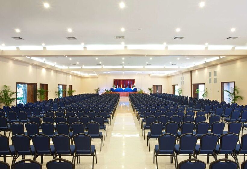 호텔 Barcelo Tambor All Inclusive