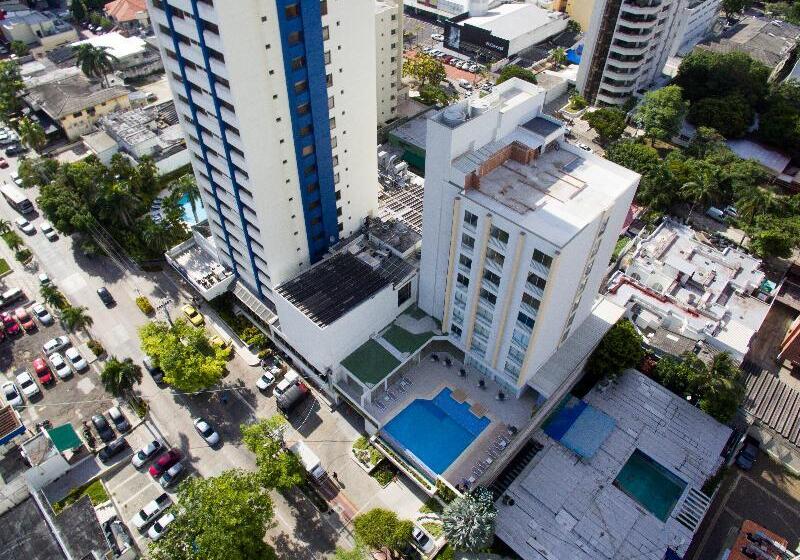 בית מלון כפרי Barranquilla Plaza