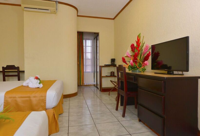 Best Western Hotel & Casino Kamuk