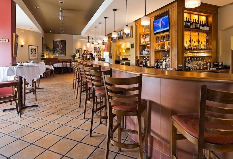 فندق Best Western Plus Stoneridge Inn & Conference Centre London Ontario