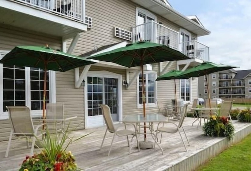 هتل Canadas Best Value Inn & Suites Charlottetown