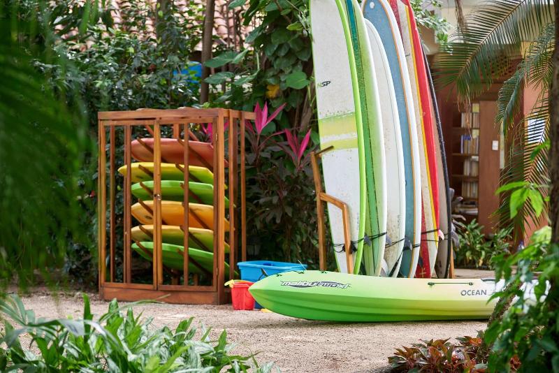 호텔 Capitan Suizo Beachfront Boutique