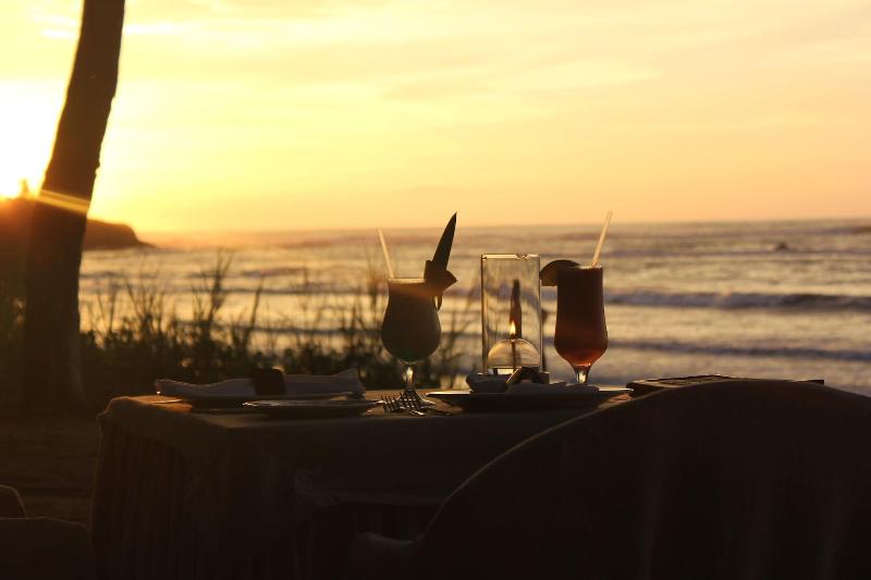 호텔 Capitan Suizo Beachfront Boutique