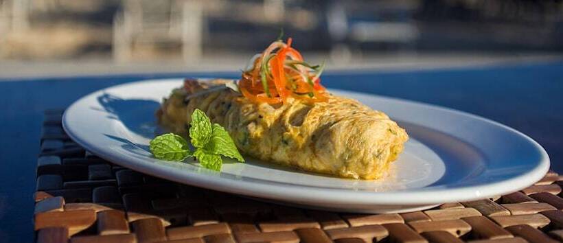 هتل Club Raro Resort  Adults Only