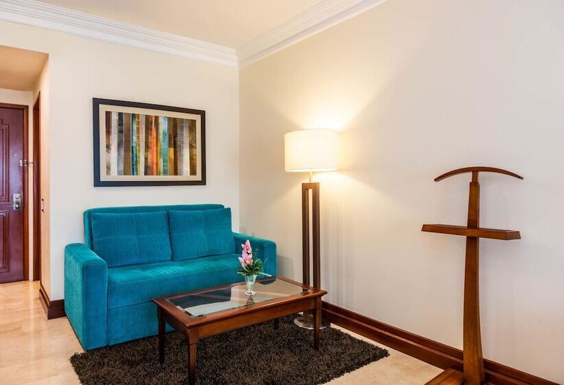 בית מלון כפרי Dann Carlton Bucaramanga