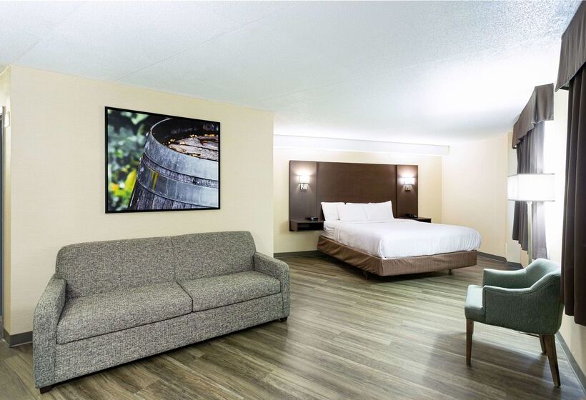 בית מלון כפרי Days Inn By Wyndham Fallsview