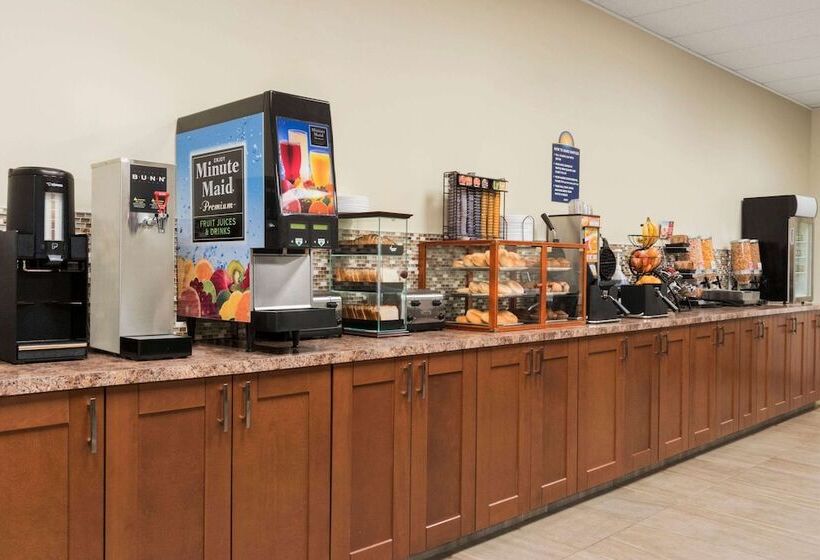 Hotel Days Inn By Wyndham Cranbrook Conference Centre