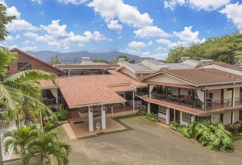 El Rodeo Estancia Boutique Hotel & Steakhouse