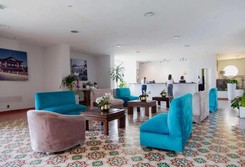 Отель Faranda Express Puerta del Sol Barranquilla