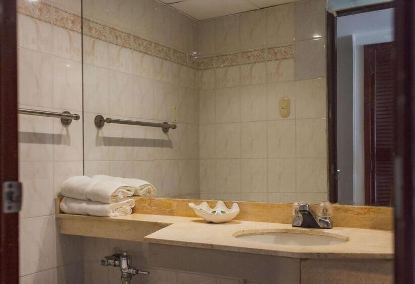 Отель Faranda Express Puerta del Sol Barranquilla