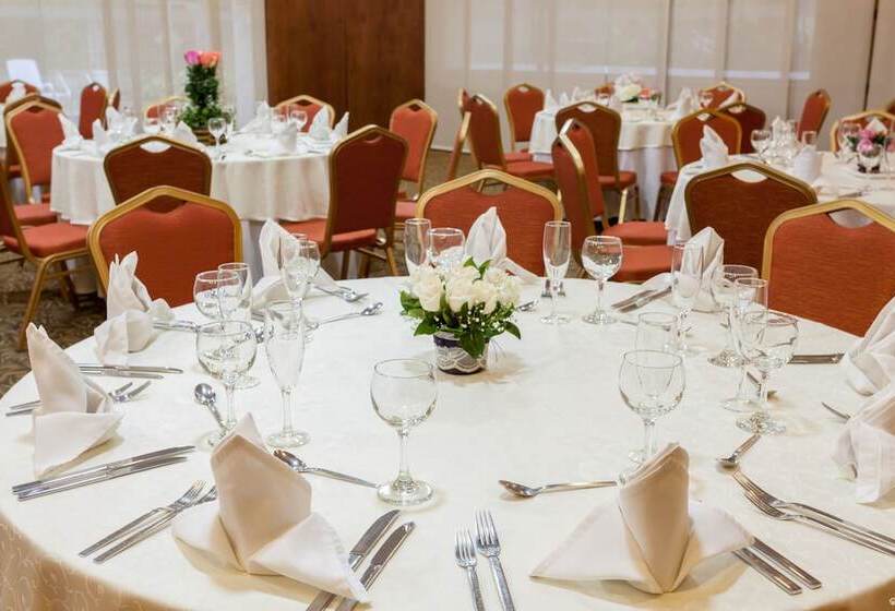 酒店 Four Points By Sheraton Medellin