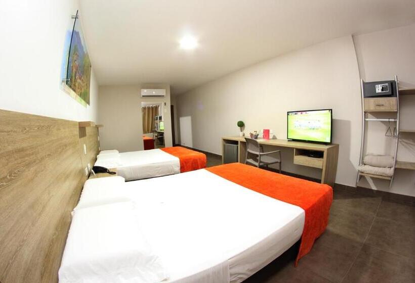 هتل Genova Centro