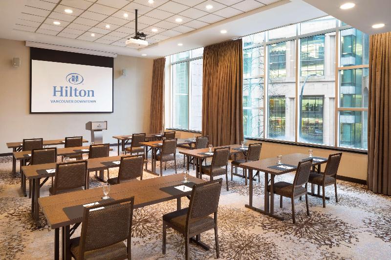هتل Hilton Vancouver Downtown
