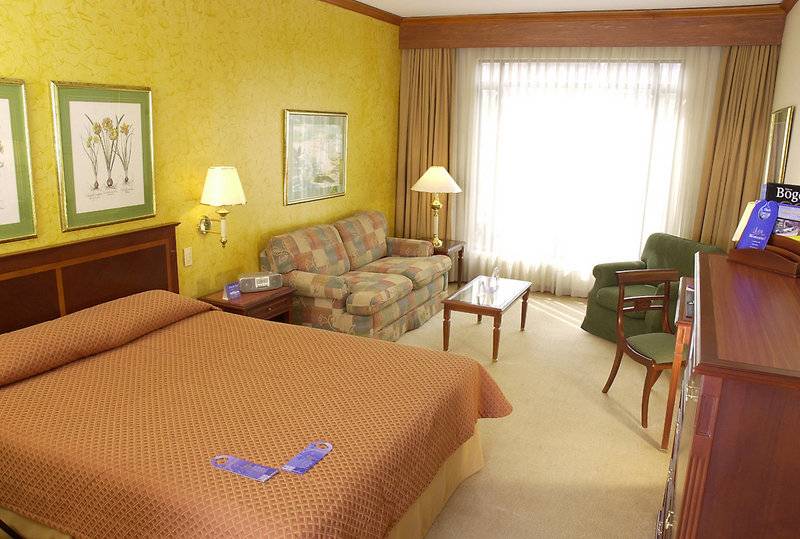 Отель NH Collection Bogota Hacienda Royal