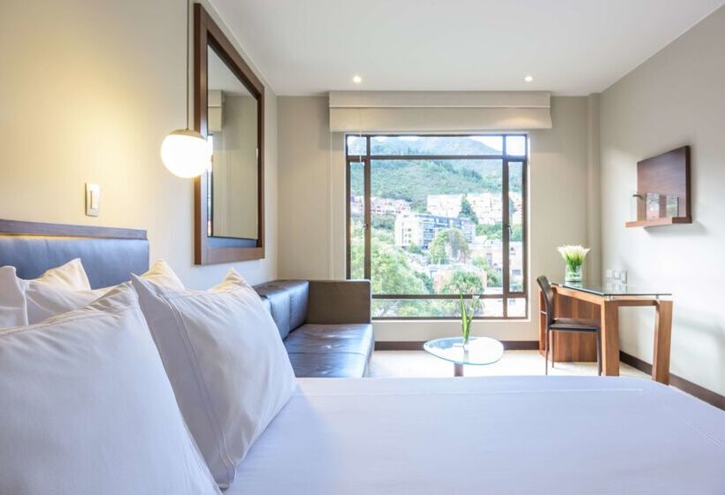 Отель NH Collection Bogota Hacienda Royal