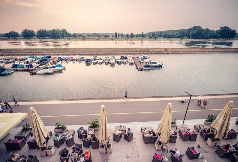 فندق Osijek