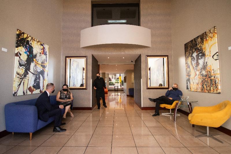 هتل Parque Del Lago Boutique