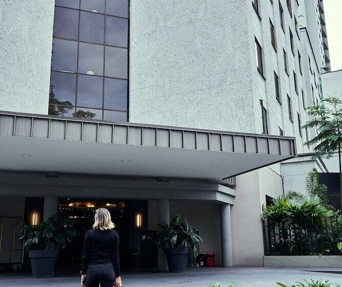 هتل Poblado Plaza