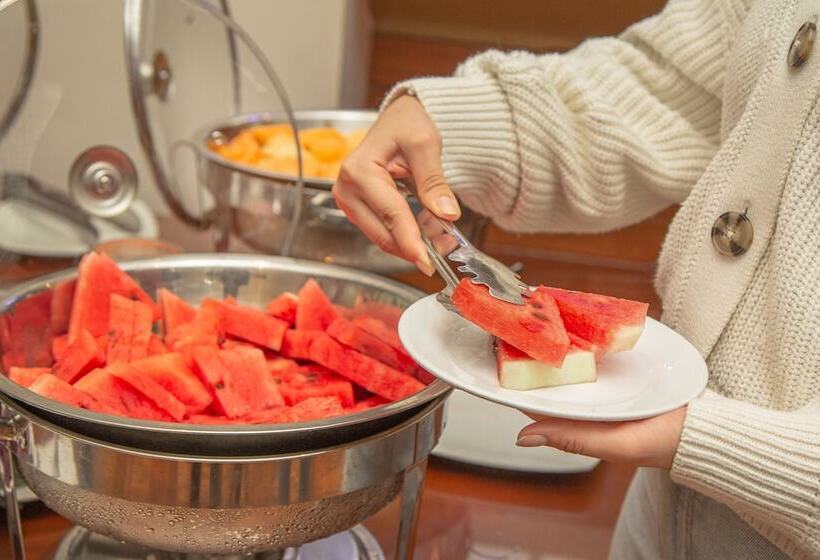 ホテル Poblado Plaza