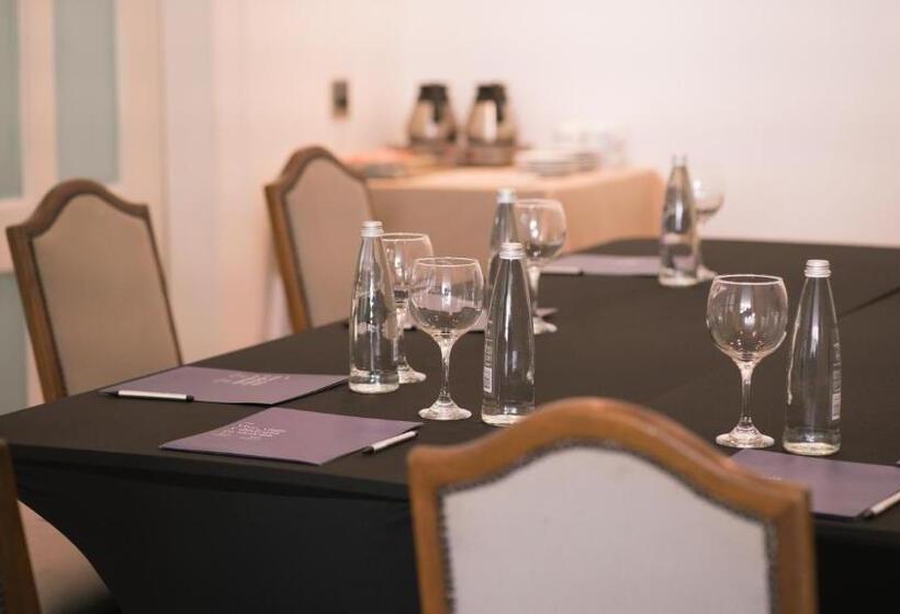 ホテル Poblado Plaza