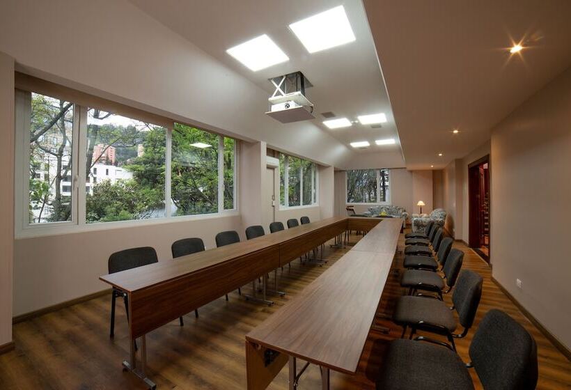 酒店 Porton Bogota