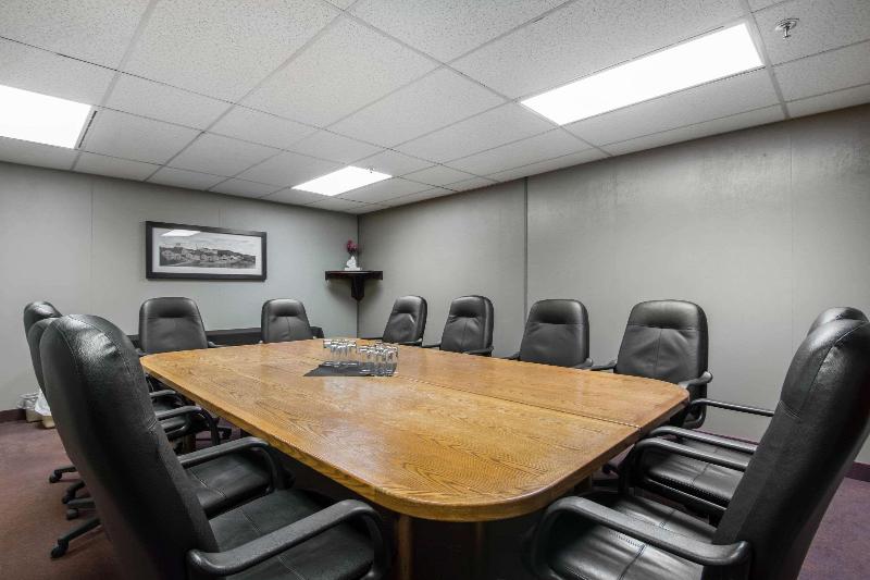 فندق Quality Inn & Suites Yellowknife