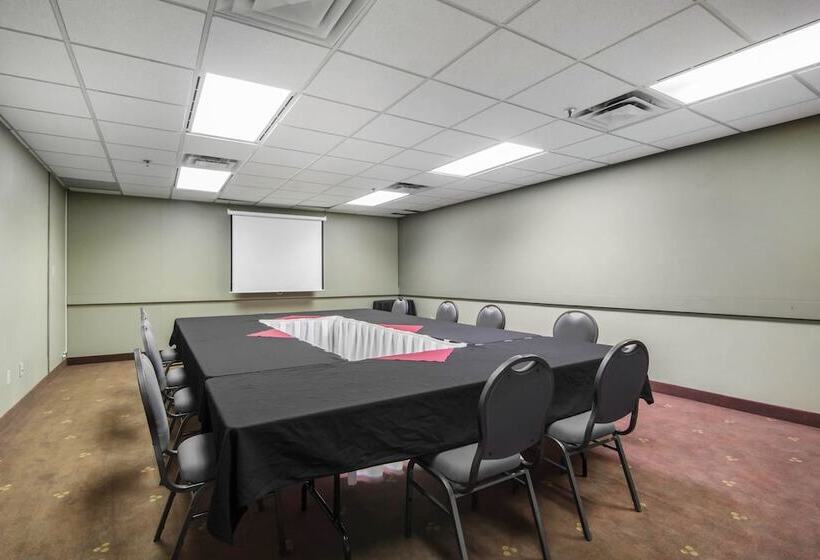 فندق Quality Inn & Suites Yellowknife