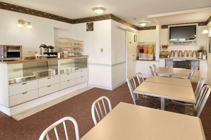 فندق Ramada Limited Dawson Creek