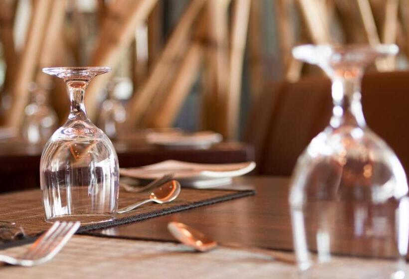 Rincon Del Valle Hotel & Suites