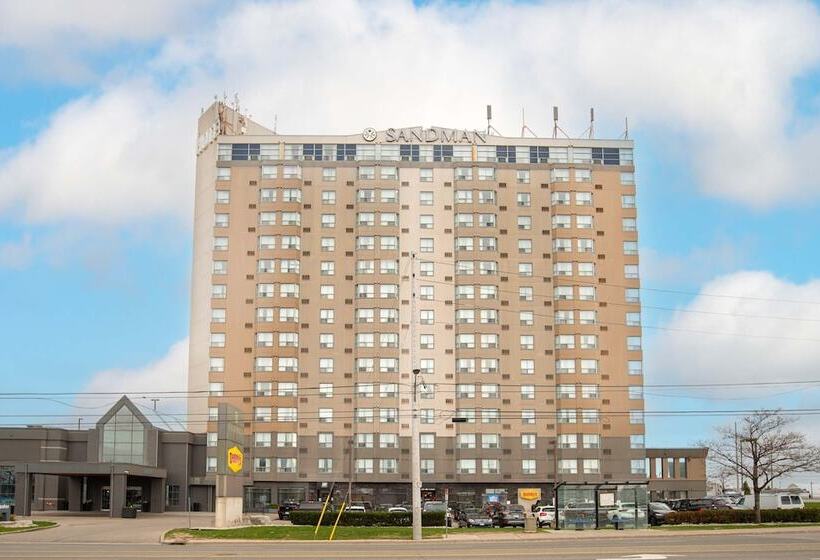 فندق Sandman Signature Mississauga