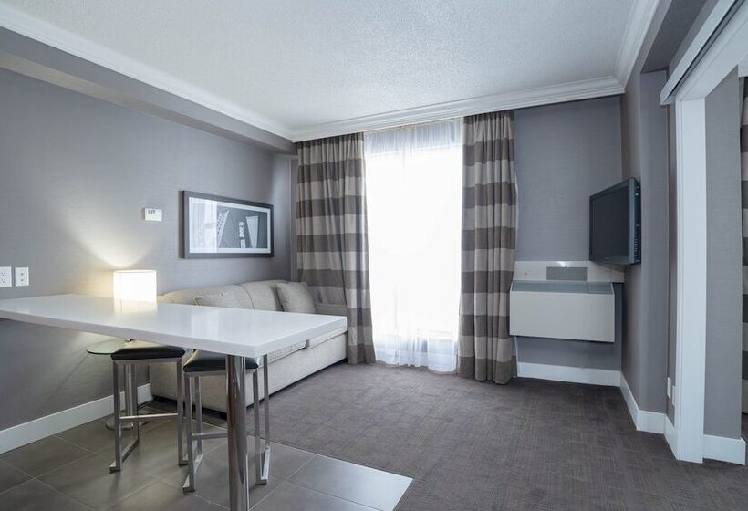 فندق Sandman Signature Mississauga