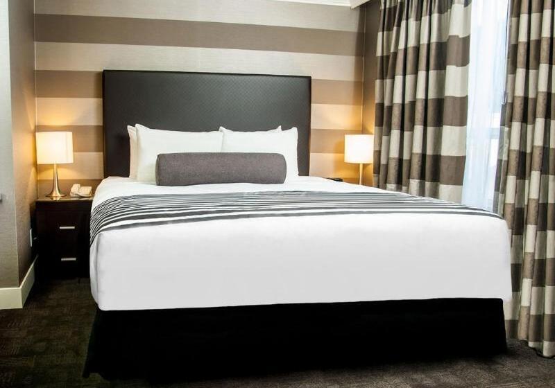 فندق Sandman Signature Mississauga