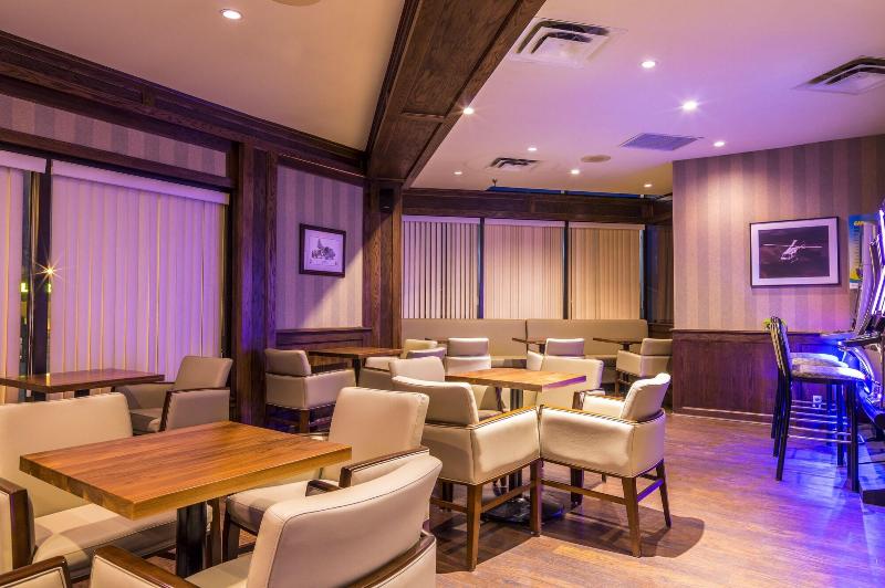 Sinbads Hotel & Suites