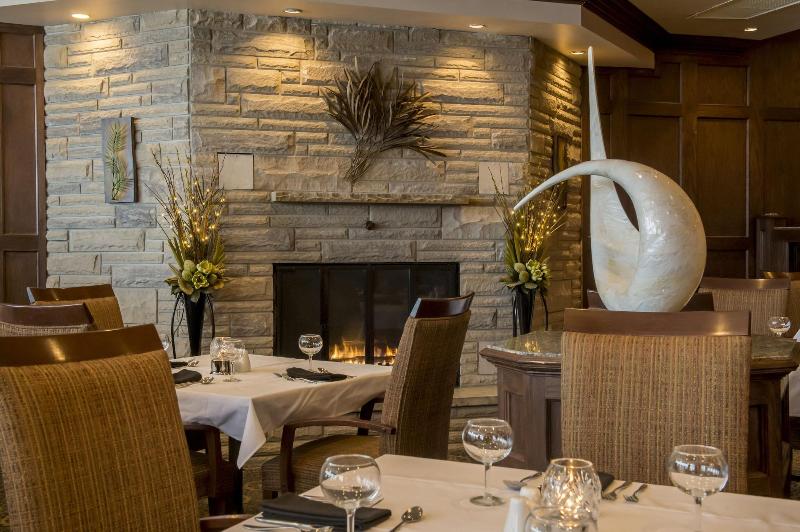 Sinbads Hotel & Suites