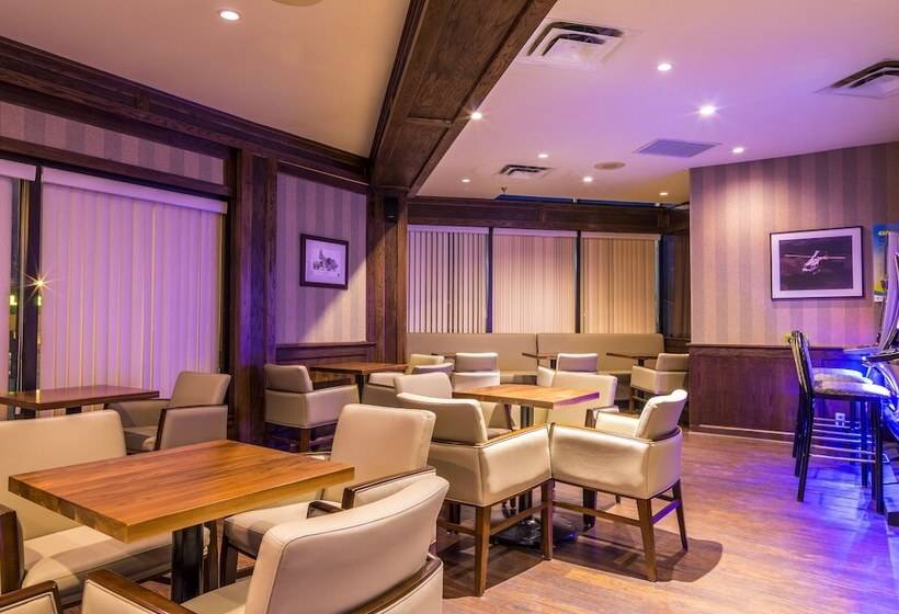 Sinbads Hotel & Suites