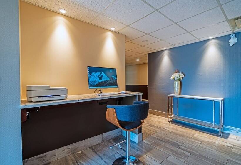 فندق Slumber Inn