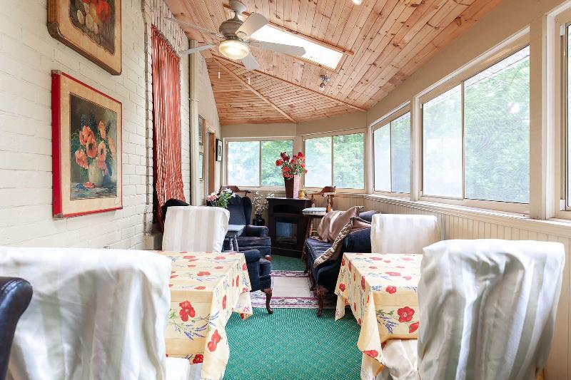 ホテル Stone Maiden Inn