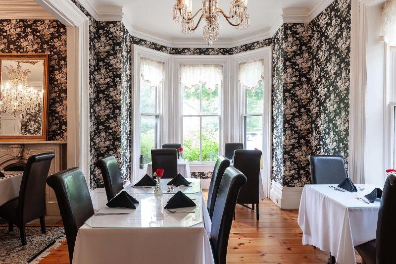 ホテル Stone Maiden Inn