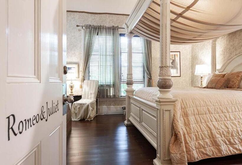 ホテル Stone Maiden Inn