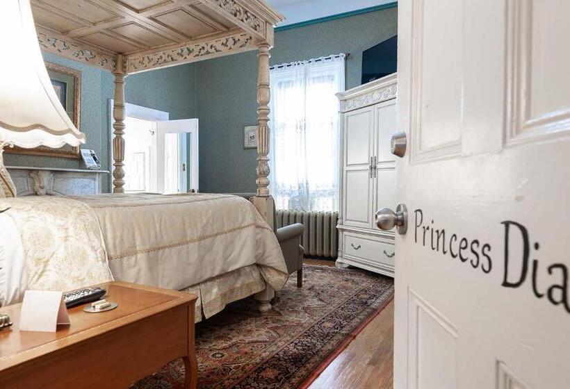 ホテル Stone Maiden Inn