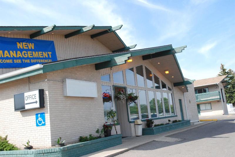 בית מלון כפרי Superlodge Canada