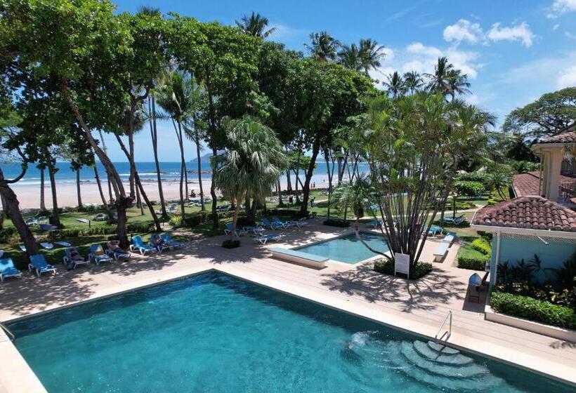 Отель Tamarindo Diria Beach Resort