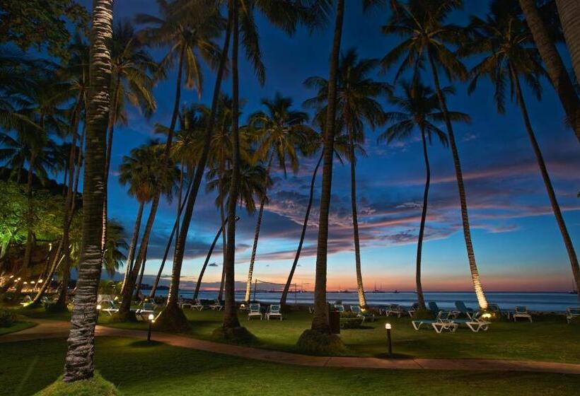 Отель Tamarindo Diria Beach Resort