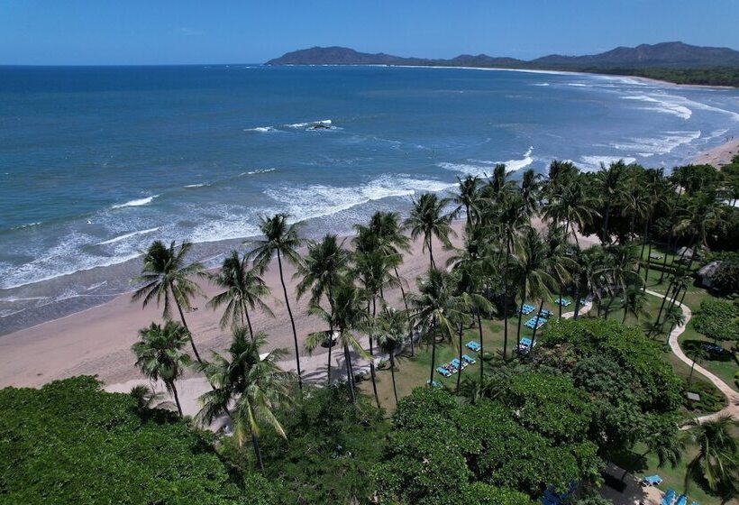 Отель Tamarindo Diria Beach Resort