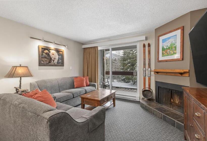 호텔 Tantalus Resort Lodge