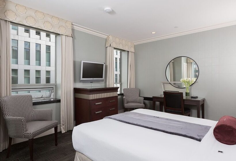 호텔 The St. Regis