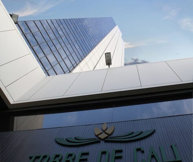 فندق Torre De Cali Plaza
